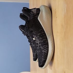 Adidas Alphabounce Parley